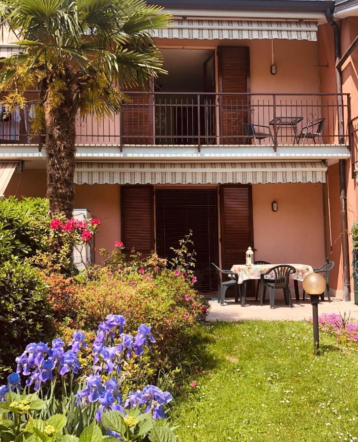 Vila Casa Tiziana Lavena Ponte Tresa Exteriér fotografie